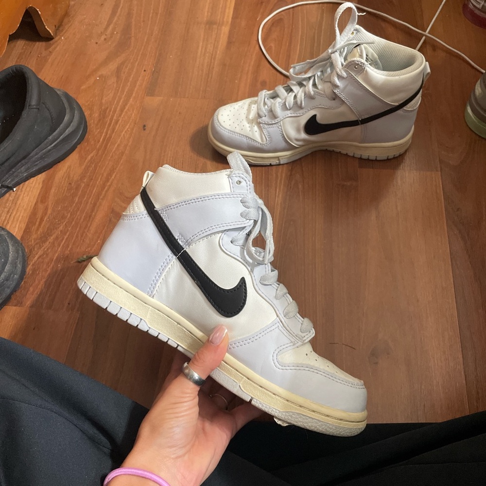 Nike High-Top Sneakers in Gray and Black